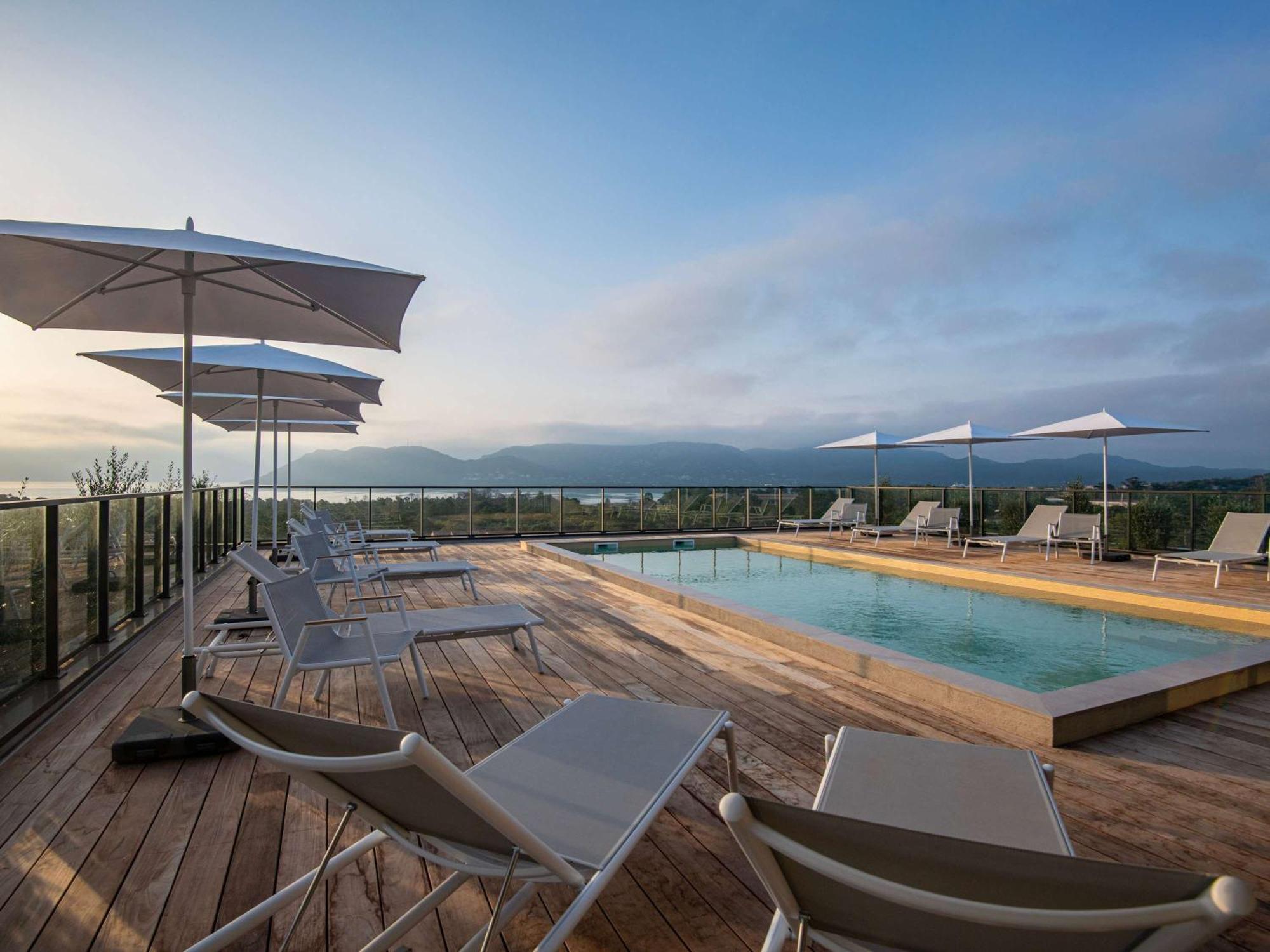 Hotel Ibis Styles Porto Vecchio Exterior foto